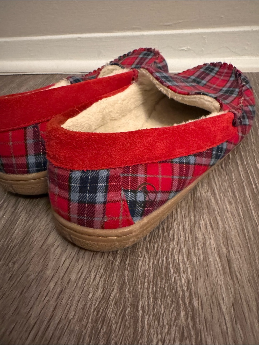 Lands' End Red and Blue Plaid Fleece-Lined Moccasins - Picture 2 of 4